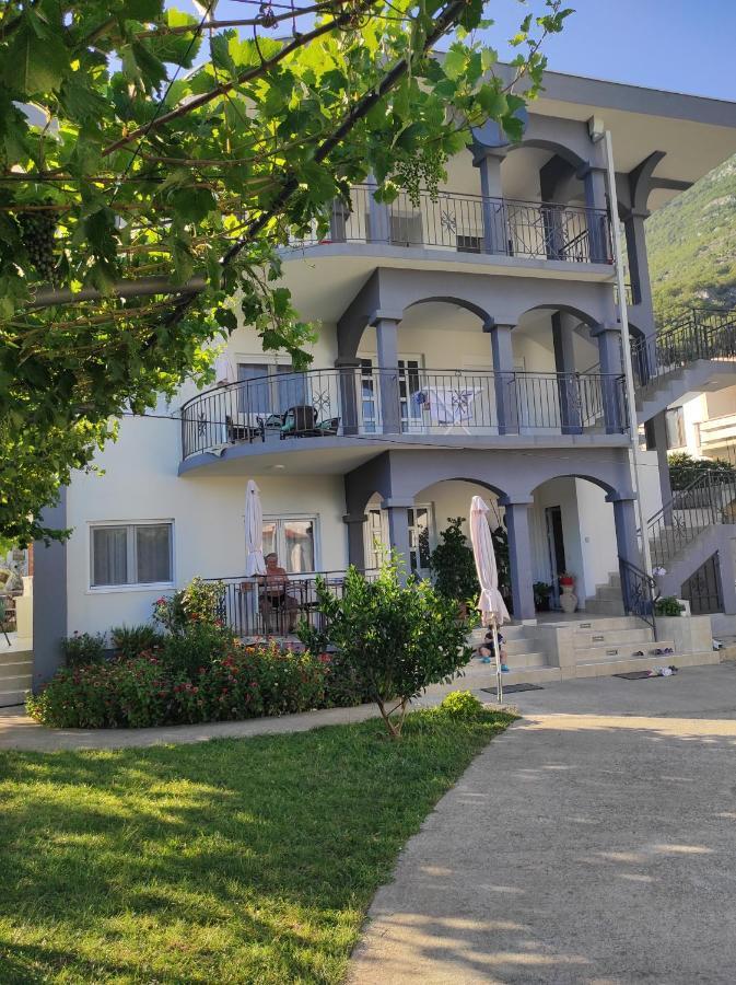 Apartments Sofia 수토모레 외부 사진